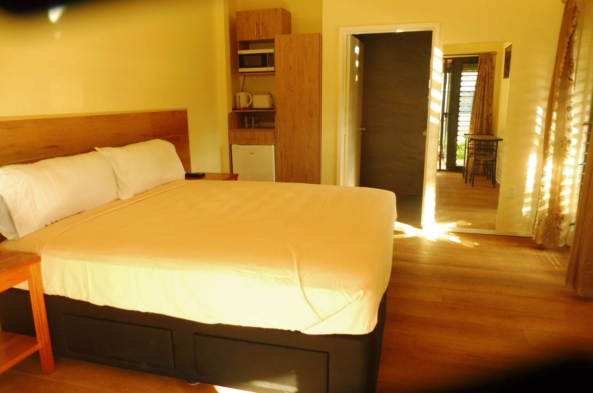 Winnies Bed & Breakfast - Guest house in Tonga