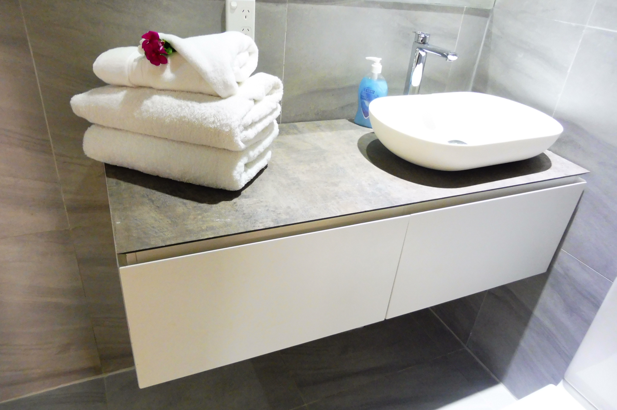 Winnies Bed & Breakfast - Guest house in Tonga